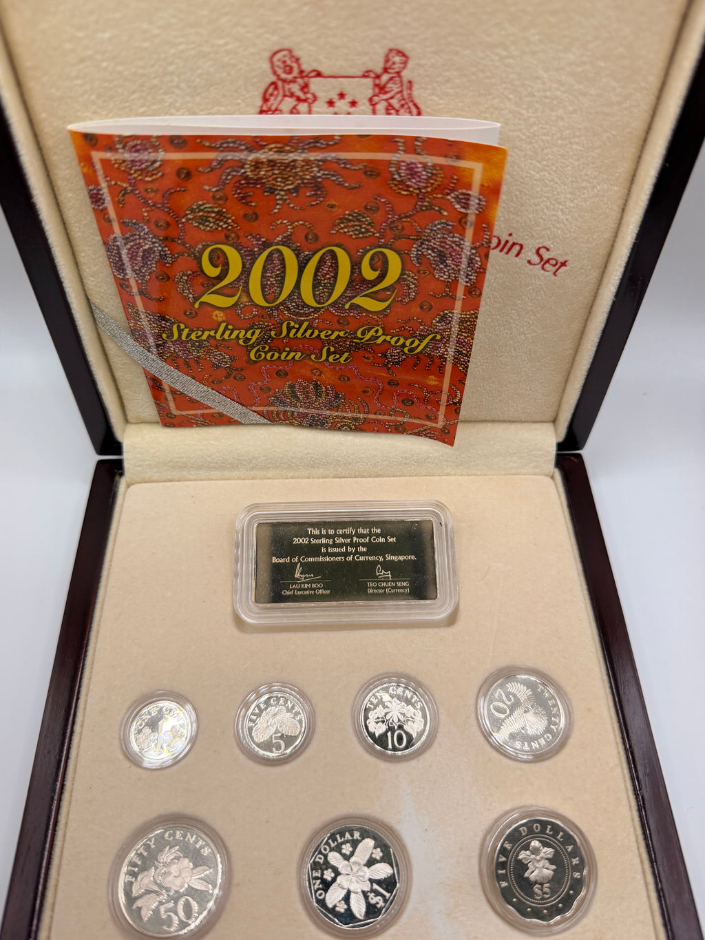 2002年新加坡精制纯银硬币套装