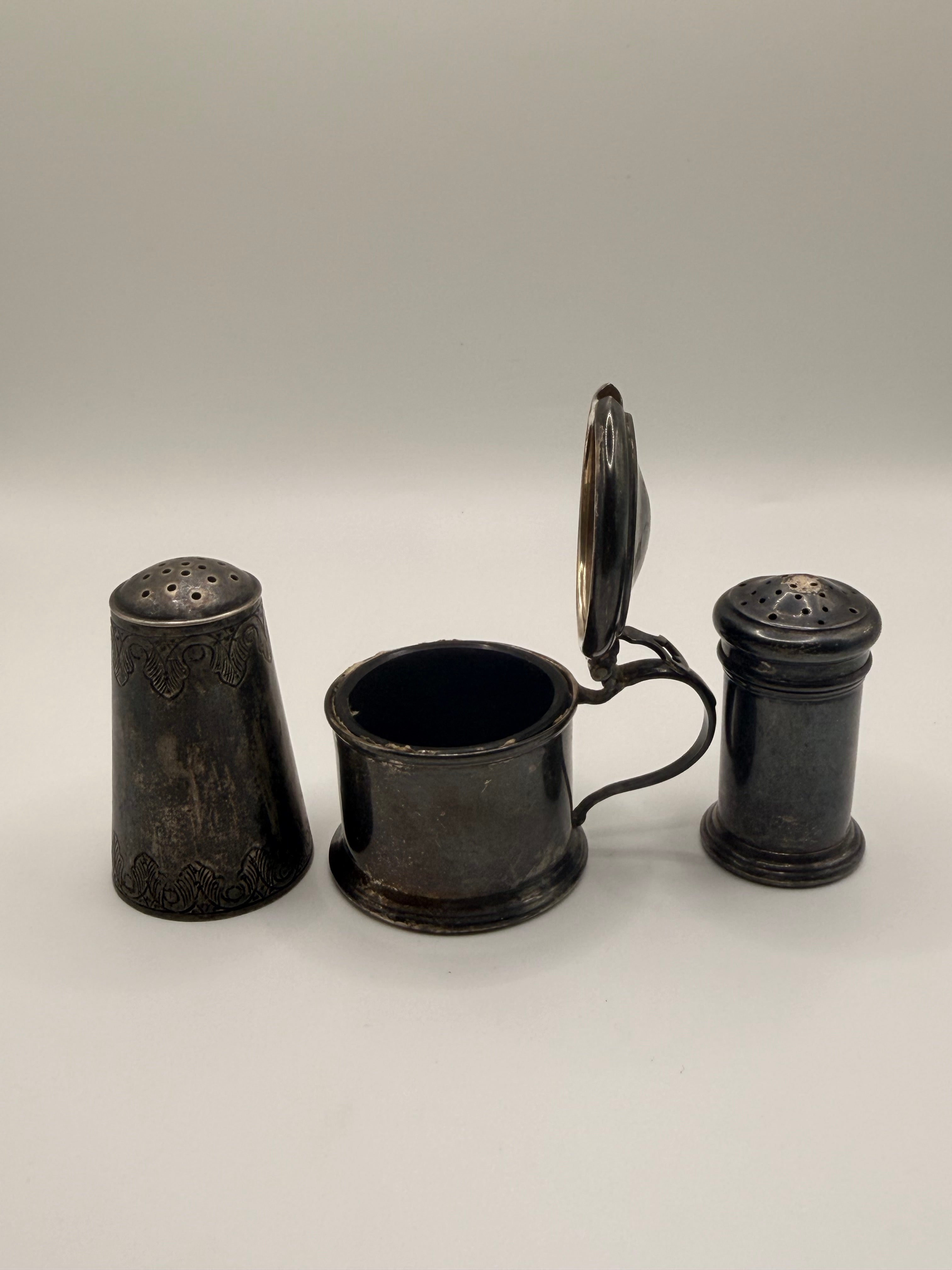 18th Century Sterling Silver Salt & Pepper Pot – 92.5% Silver