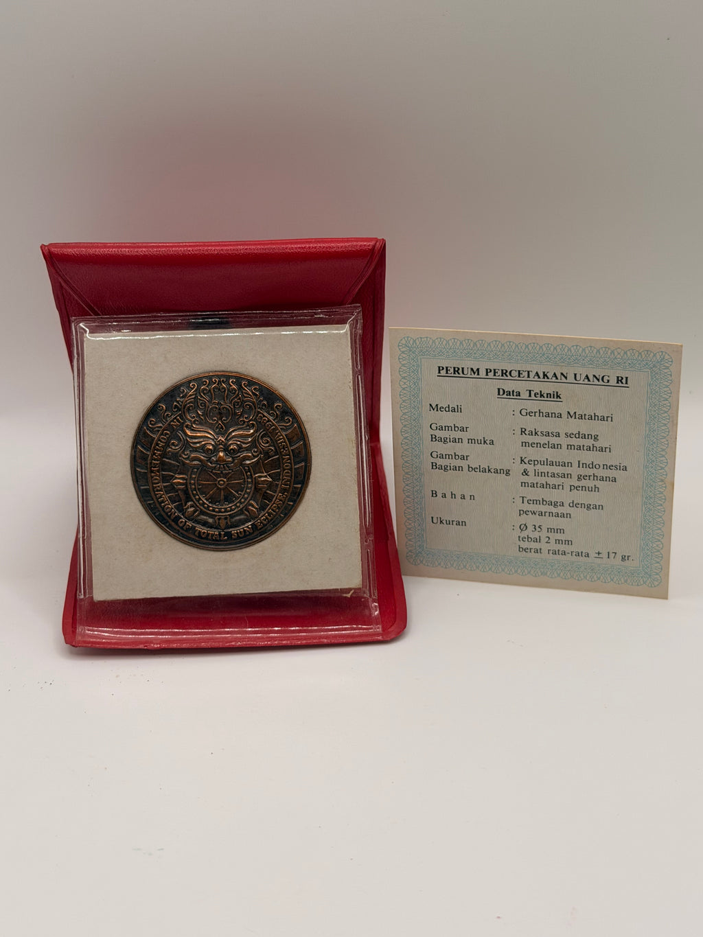 1983 Indonesia Commemorative Medal - Total Sun Eclipse