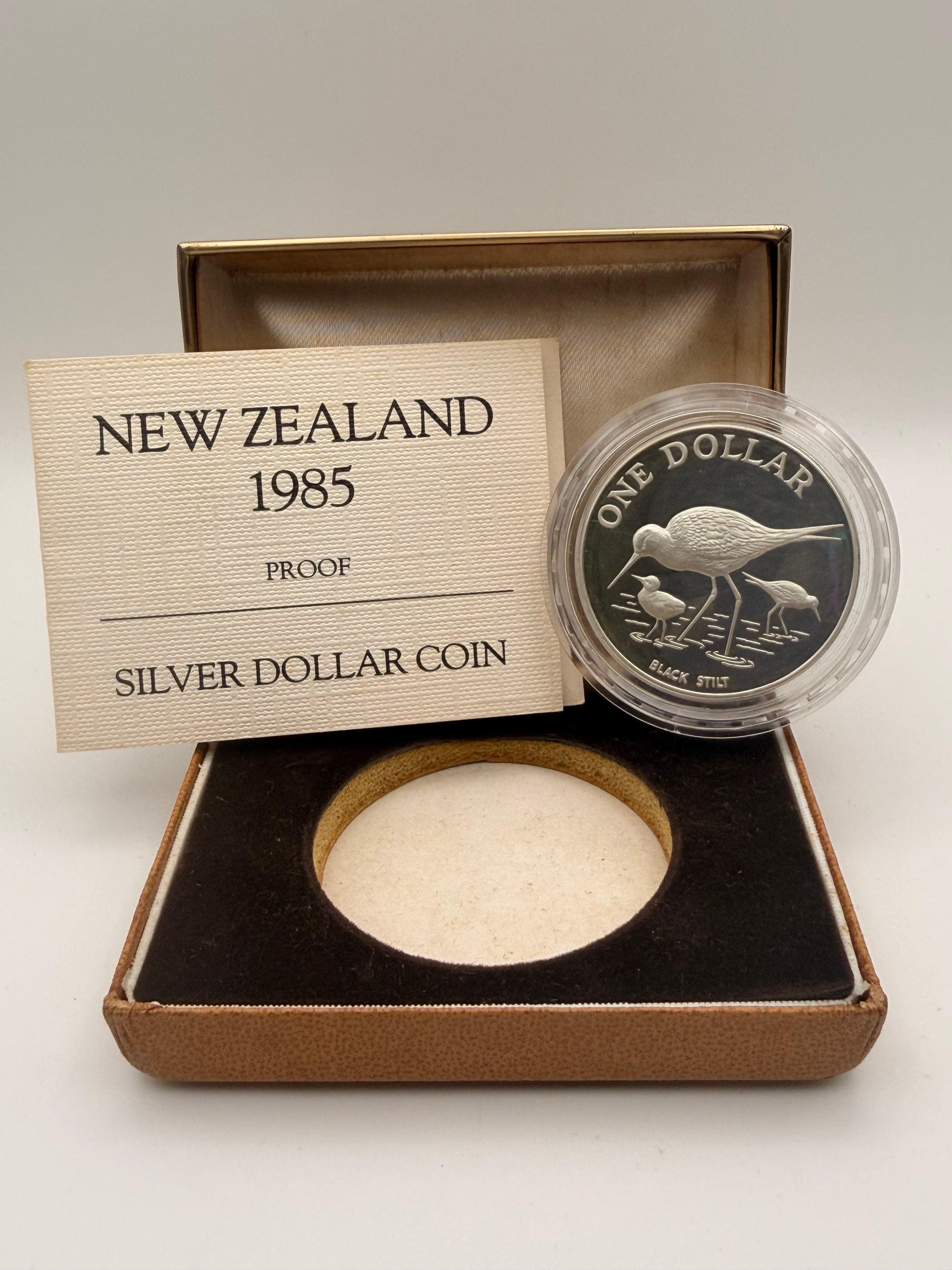 1985 New Zealand Silver Dollar Coin