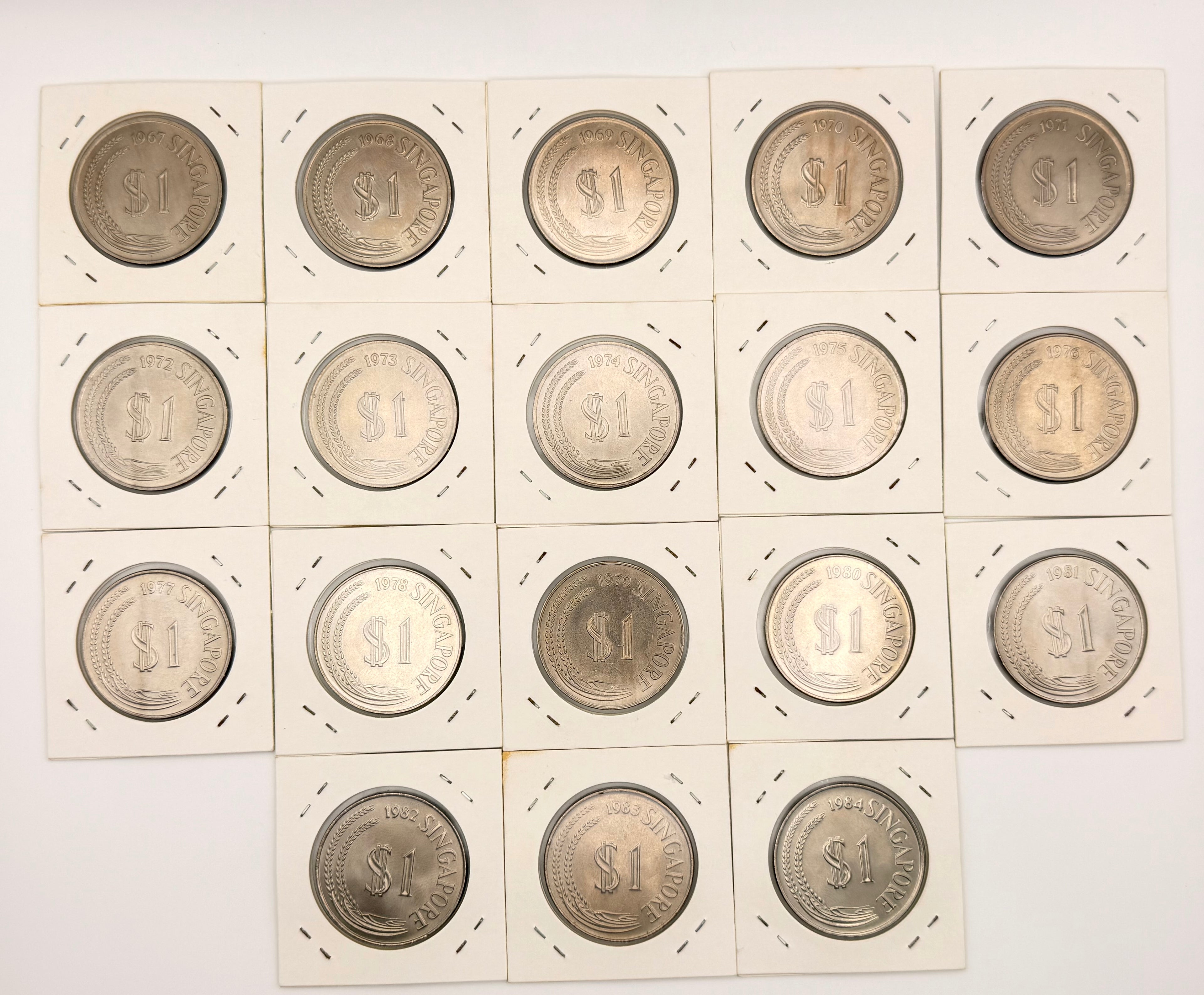 [18 pcs] 1967 - 1984 Singapore UNC $1 Lion Coin