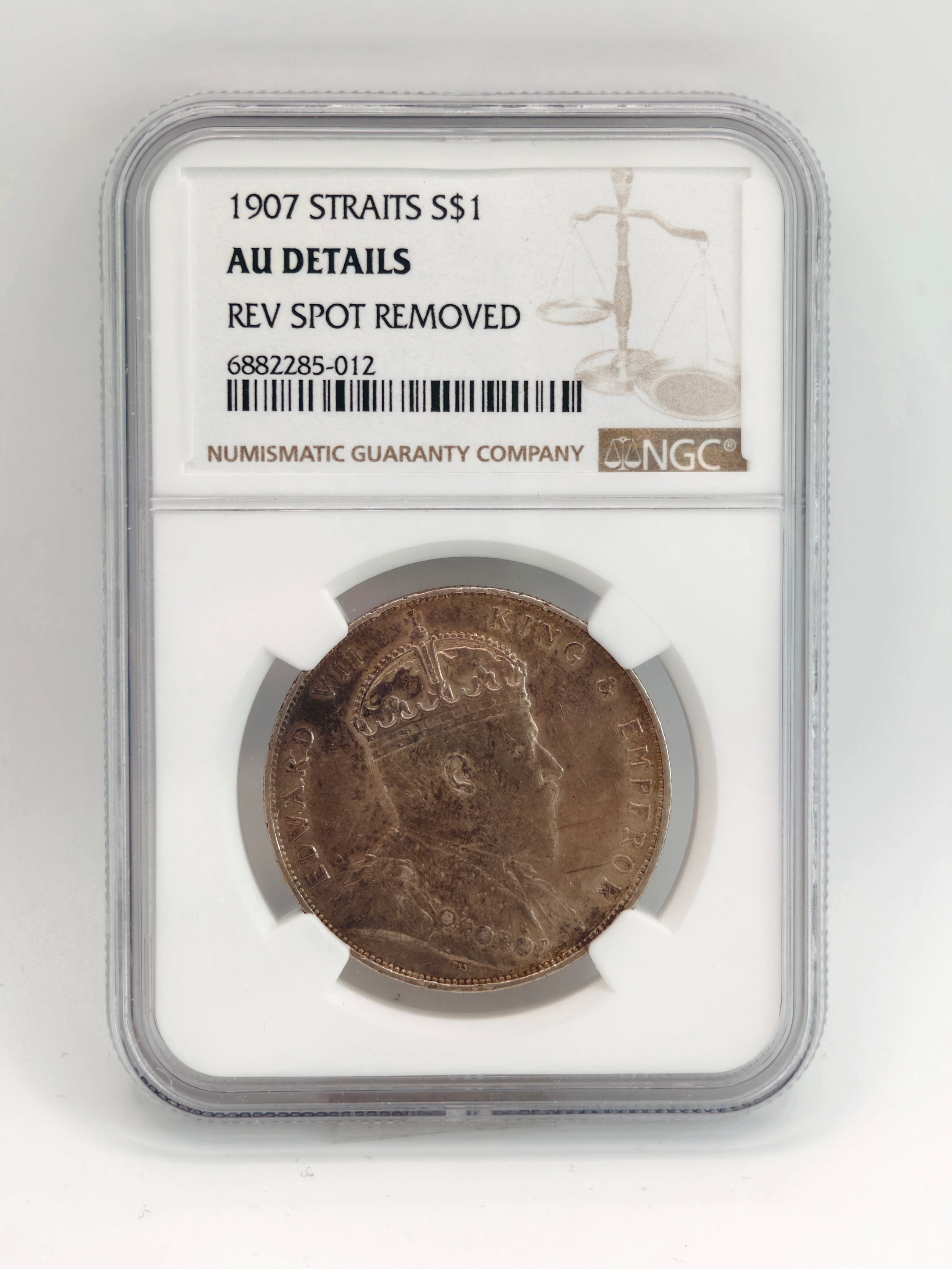 1907 - Straits $1 AU Details Rev Spot Removed