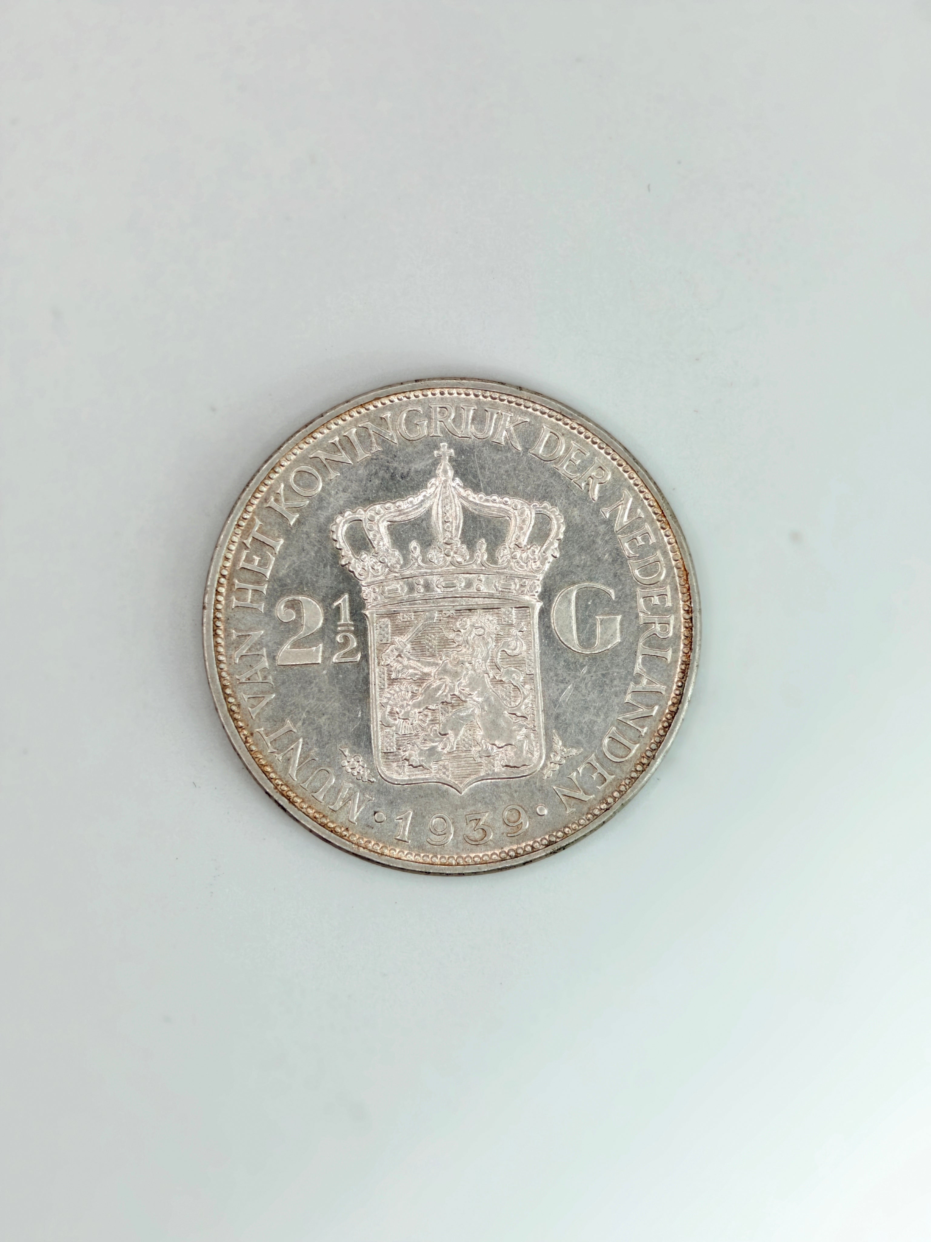 1922 - 1945 - Netherland 1 Gulden Queen Wilhelmina Coin