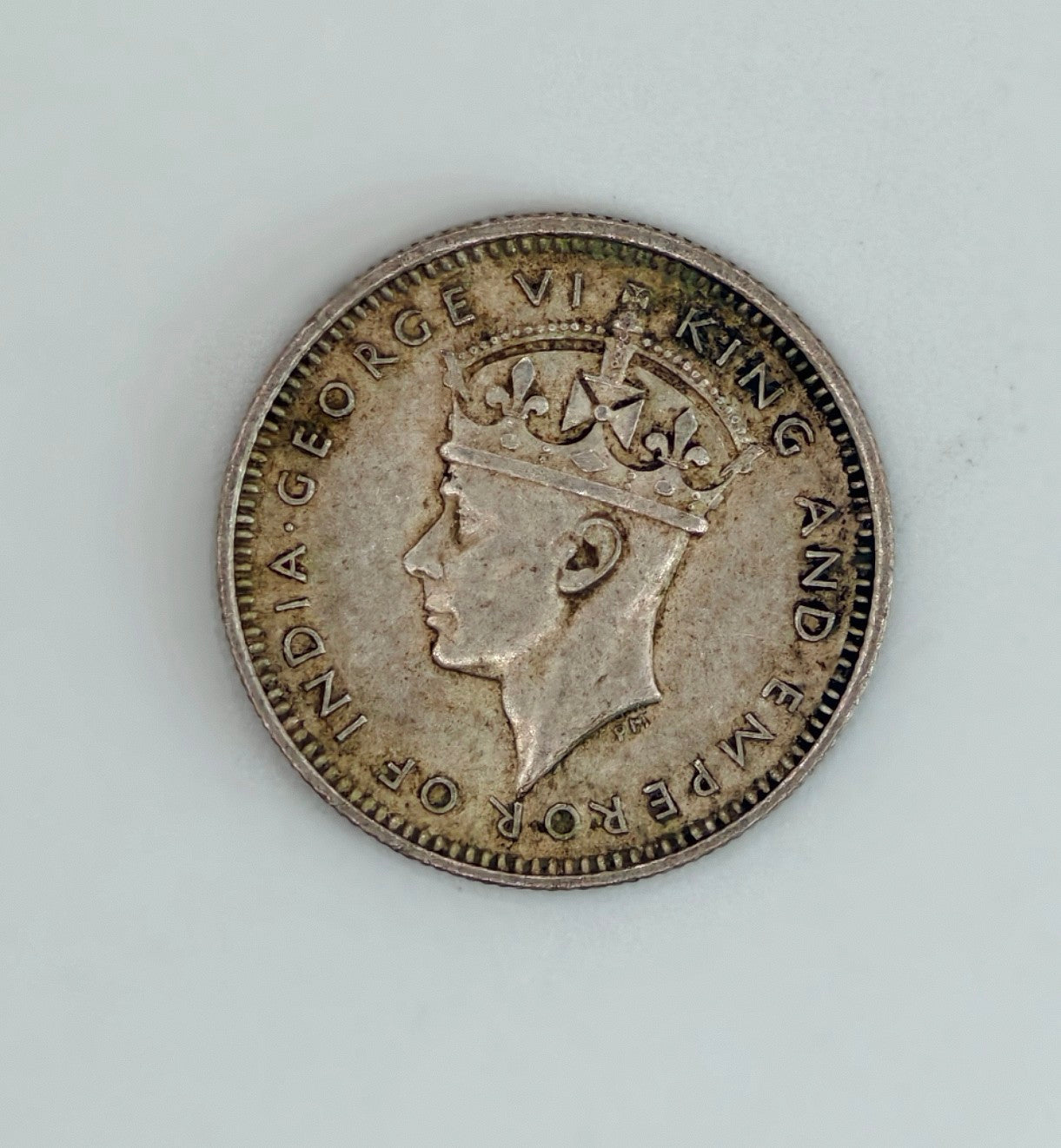1943 - 1945 - Malaya 10c George VI Silver Coin
