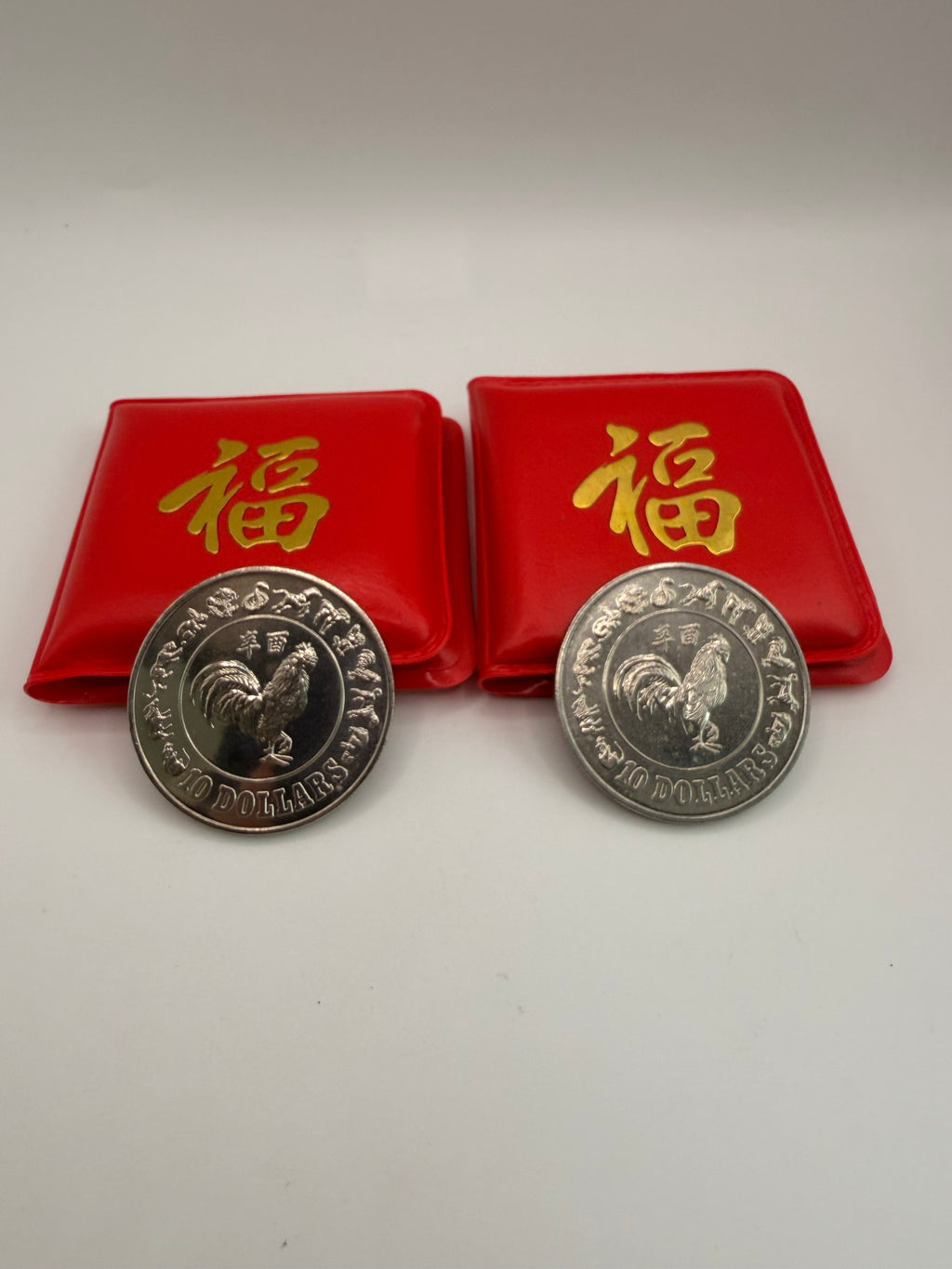 [两件套] 1981年新加坡鸡年生肖10元硬币