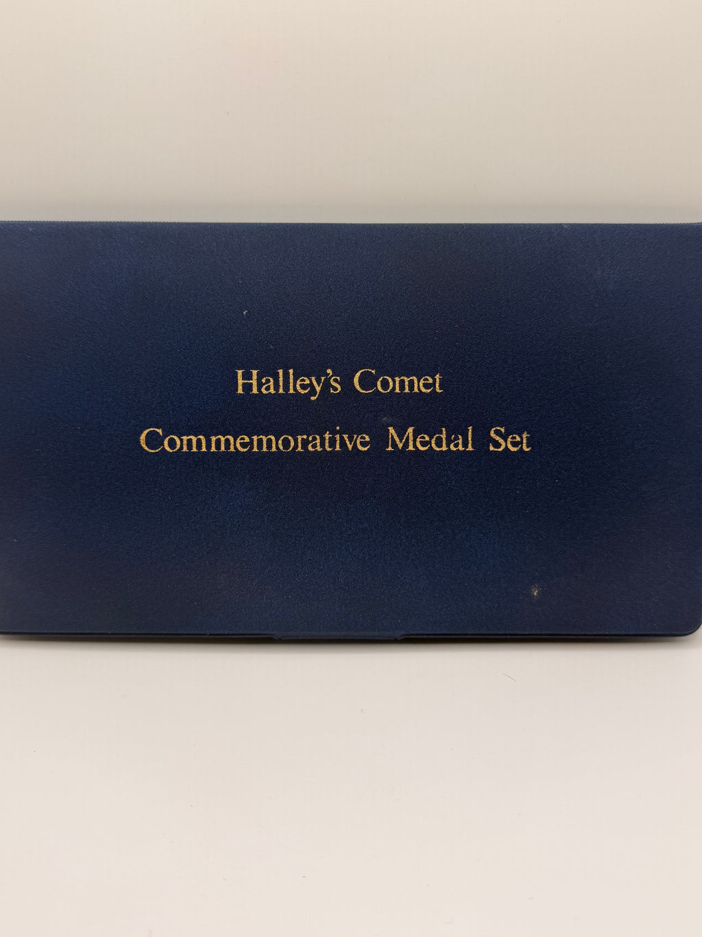 1986 Halley’s Comet Commemorative Medal Set
