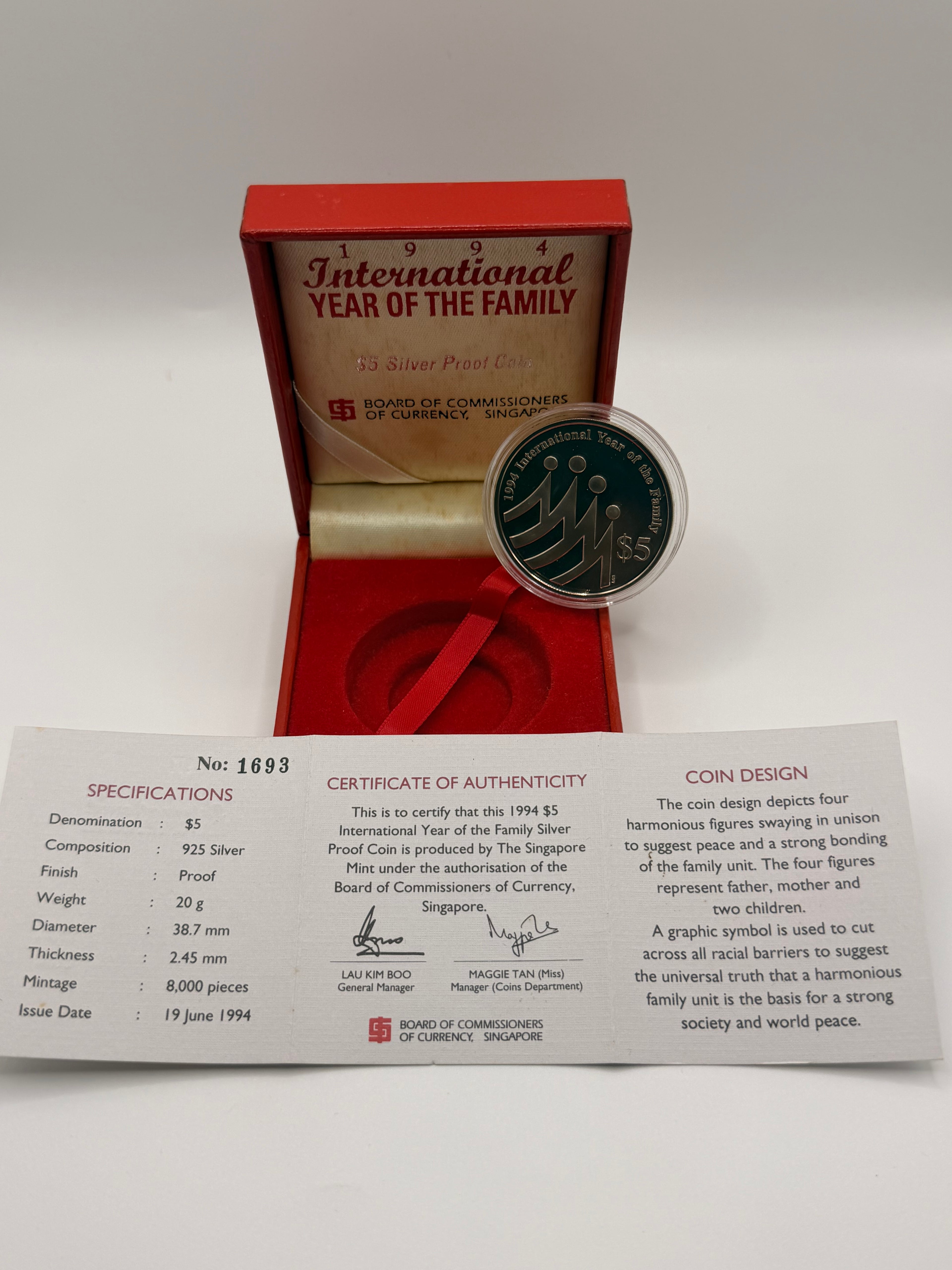 1994 Singapore International Year of the Family $5 Silver Proof Coin