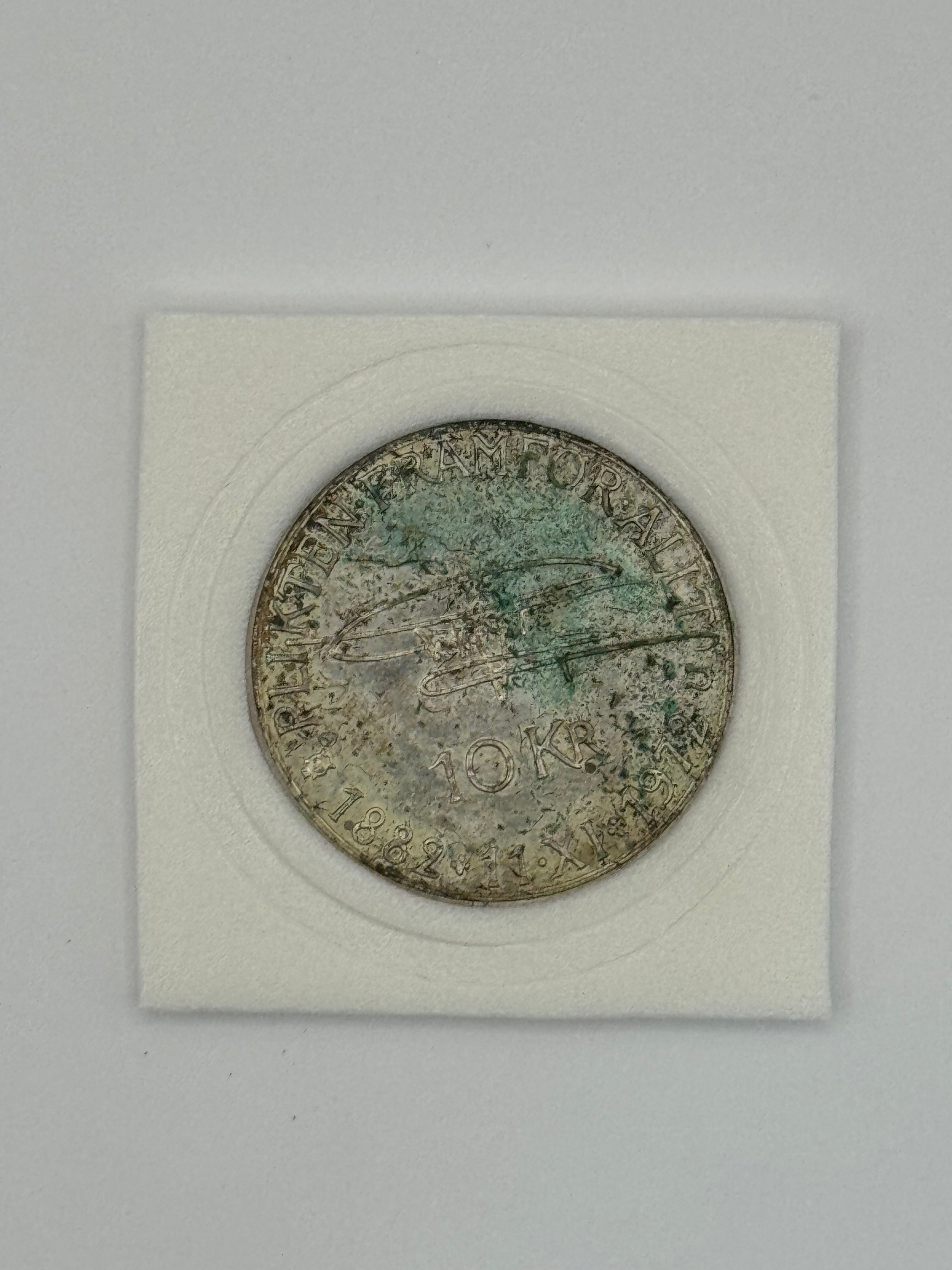 1882 - Sweden 10 Kronor Silver Coin