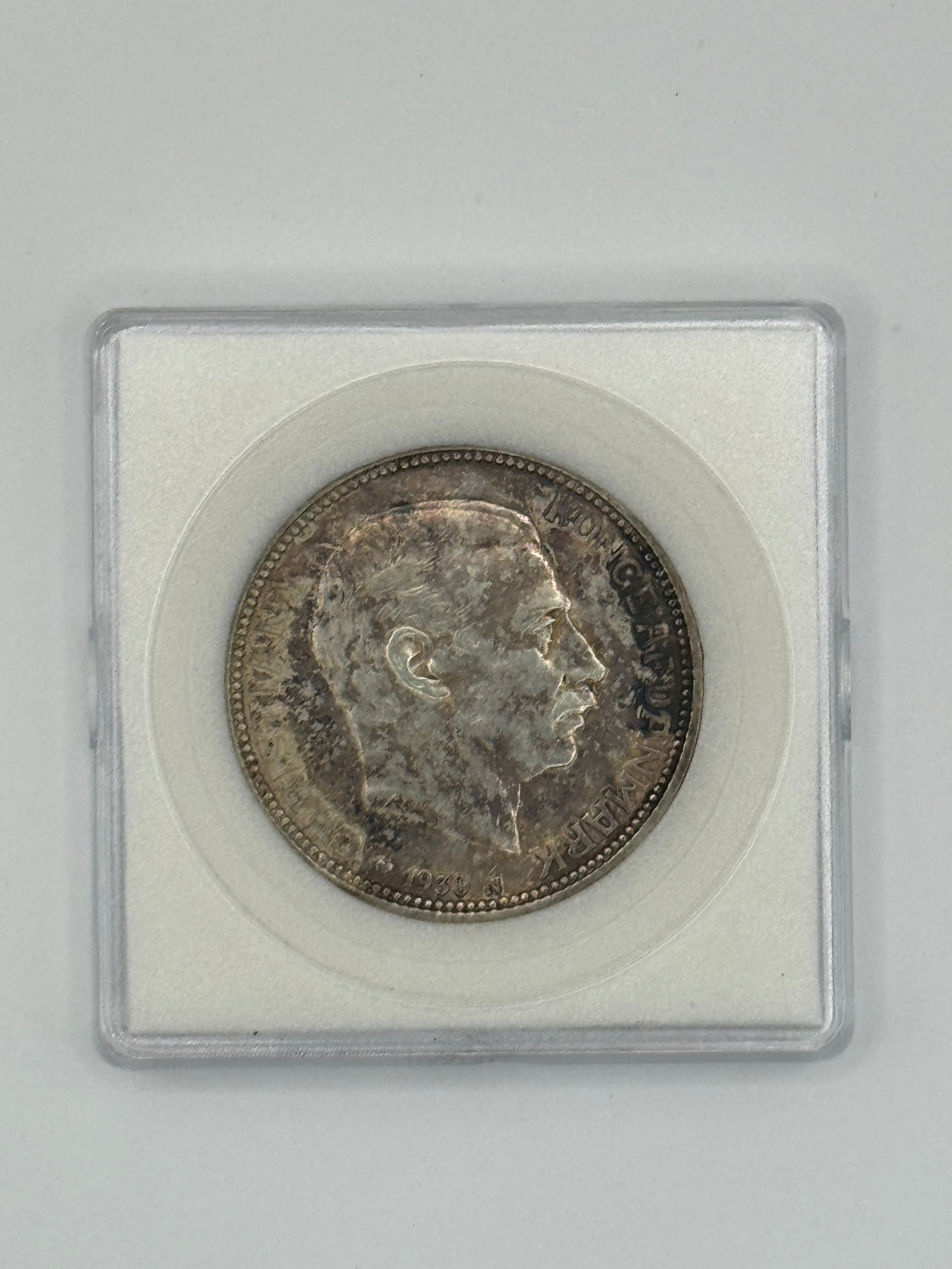 1930 - Denmark 2 Kroner Silver Coin