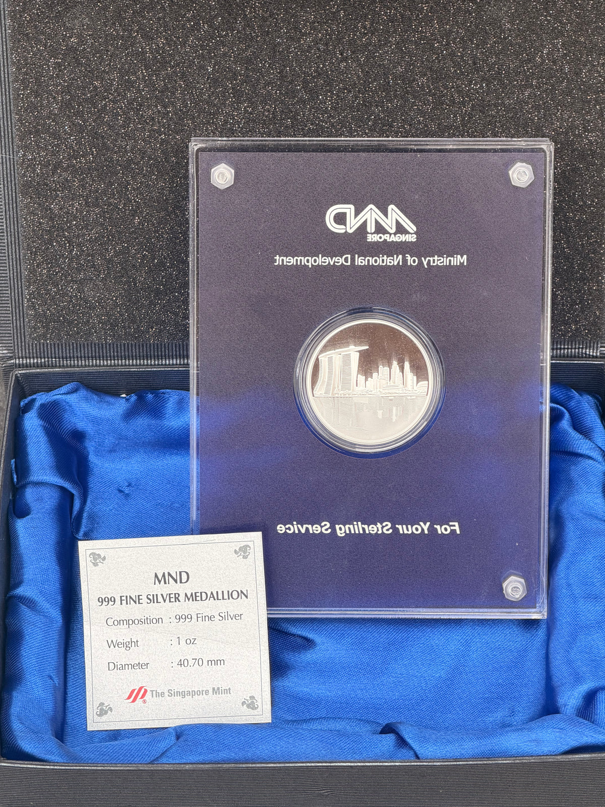 2018 Singapore Ministry of National Development 45 Years of Service Medallion