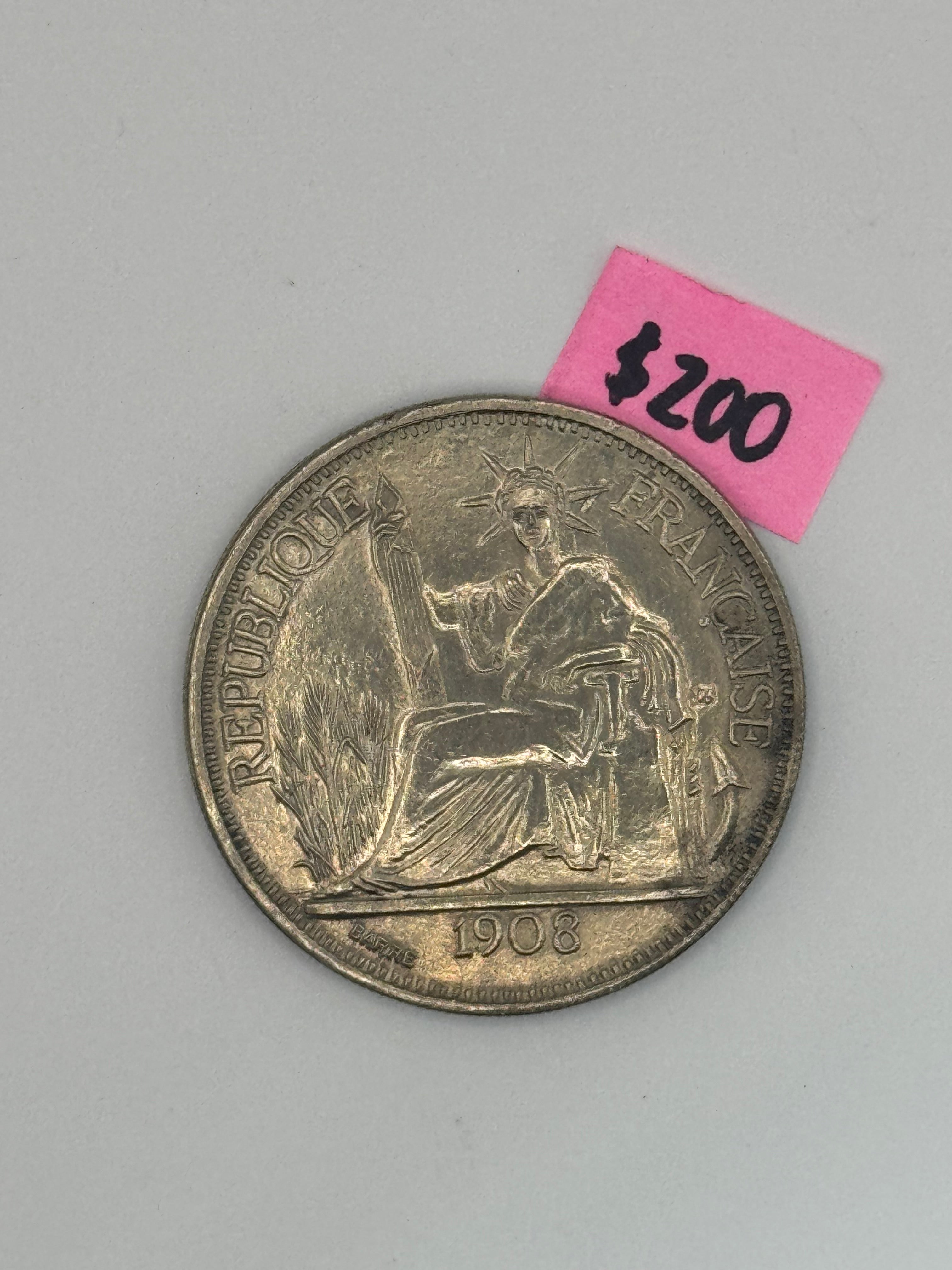 1895 - 1928 - French Indo China 1 Piastre Silver Coin