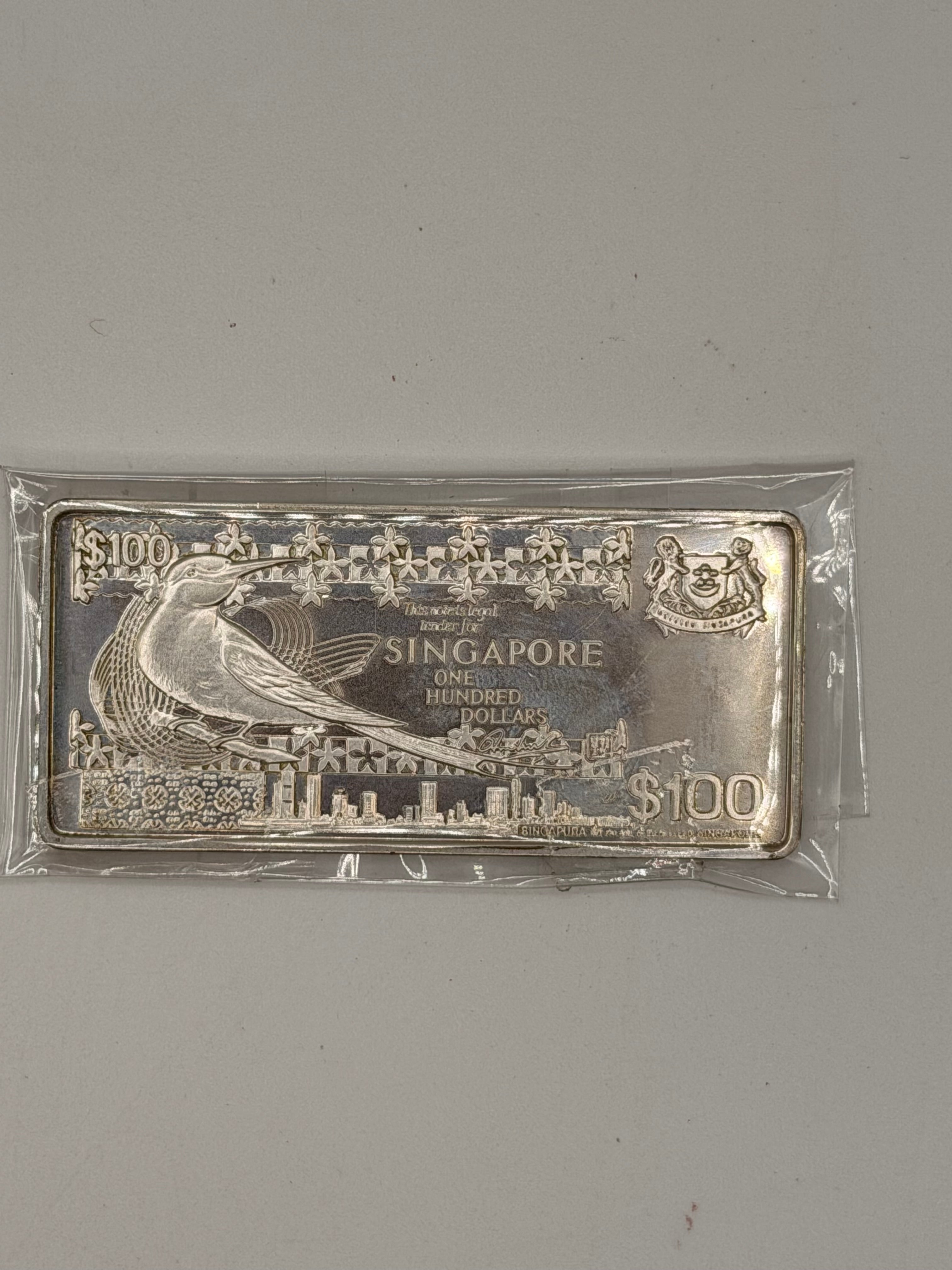 新加坡100新元飞禽系列金条