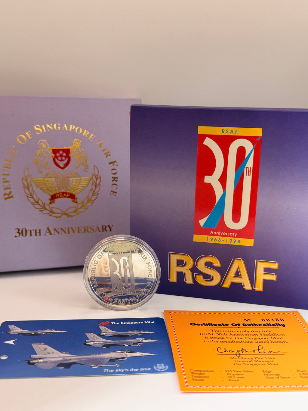 1998年新加坡空军成立30周年纪念章