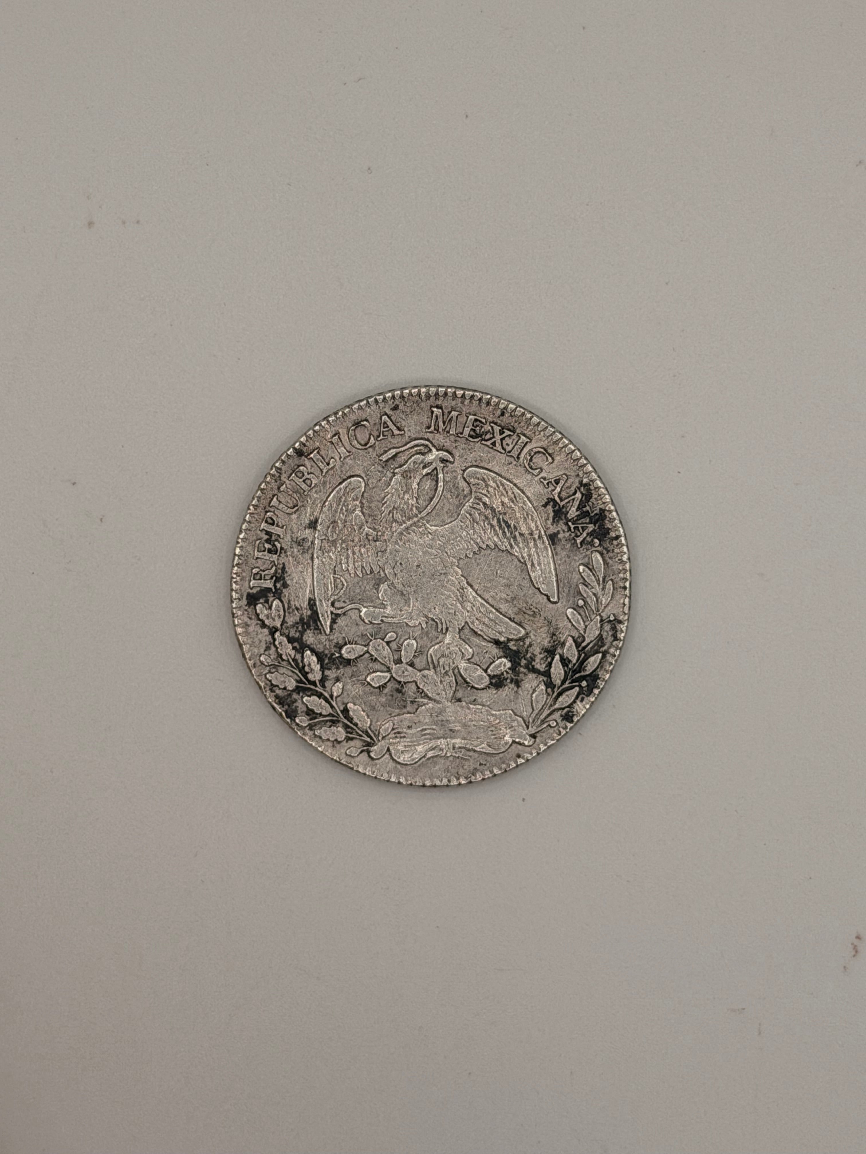 1842年——墨西哥共和国8里亚尔银币